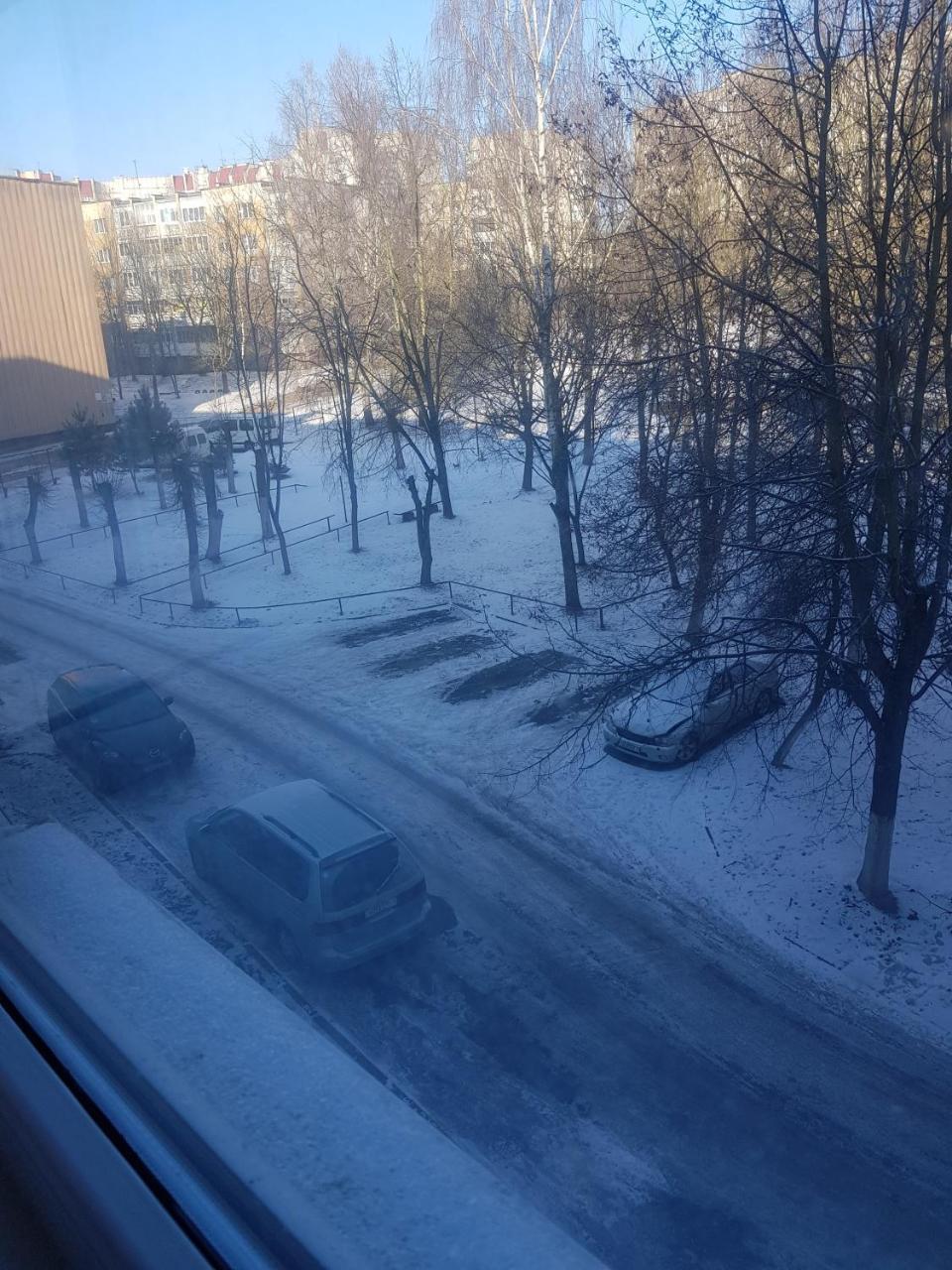 Apartment At Zhukova Street Baranavichy Esterno foto